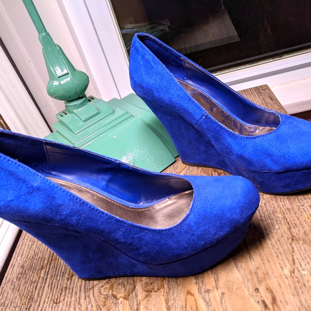Blue microsuede platform wedges